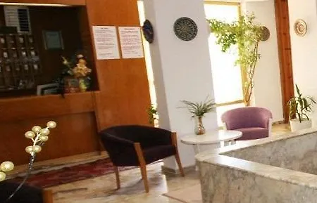 Saadet 3* דידים