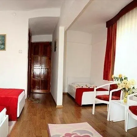 Отель Saadet 3*