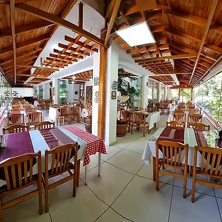 Saadet Otel
