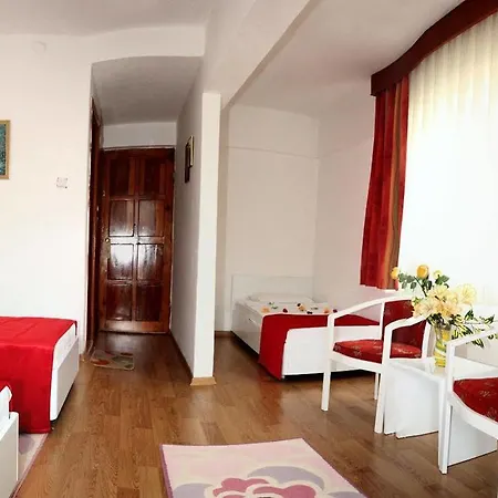 Hotel Saadet 3*